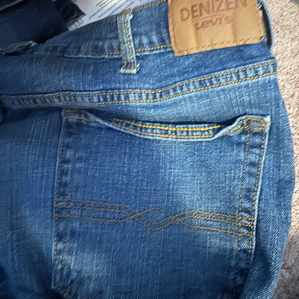 Levi's Jeans  Men’s 40 X 32 Med/DK Wash Blue 285 Relaxed Fit Denim Denizen